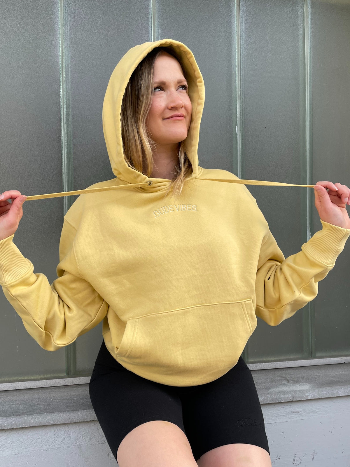 GUDE VIBES | Hoodie