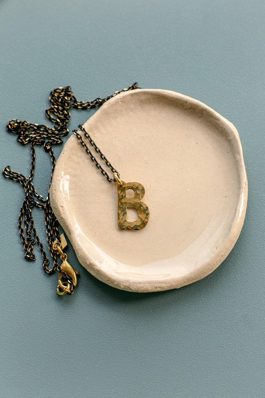BUCHSTABEN | Halskette